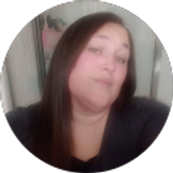 Profile photo of Michelle Hyde