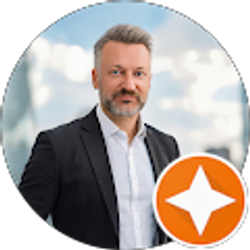 Profile photo of Wes Douglas