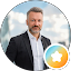 Profile photo of Wes Douglas
