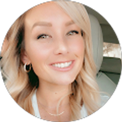 Profile photo of Abbie Nelson