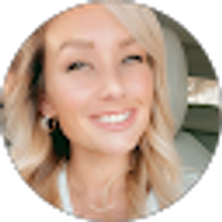 Profile photo of Abbie Nelson