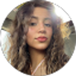 Profile photo of Ashley Rojas