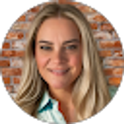 Profile photo of Jennie Photianos