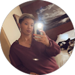 Profile photo of Alli Riddle