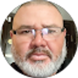 Profile photo of Jorge Flores
