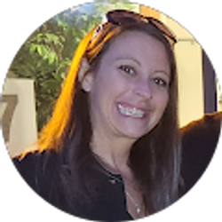 Profile photo of Lauren Clements