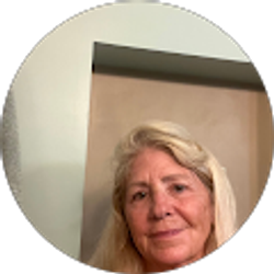 Profile photo of Patricia Hodsdon