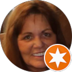 Profile photo of Julia Senesac