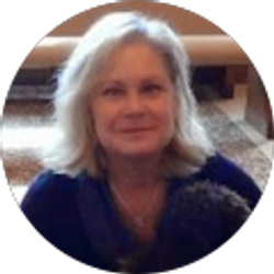 Profile photo of Jennifer Silvers