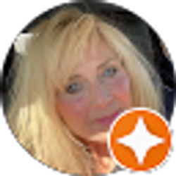 Profile photo of Lisa Cimbolo