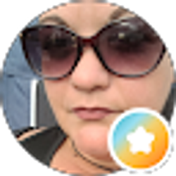 Profile photo of Dara Schneider