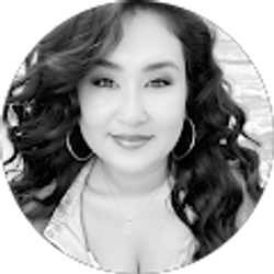 Profile photo of Deanna Lopez