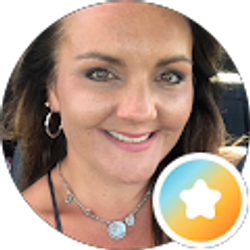 Profile photo of Laurie Petree