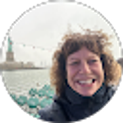 Profile photo of Lisa Hyndman