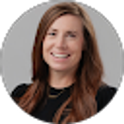 Profile photo of Amanda Linder