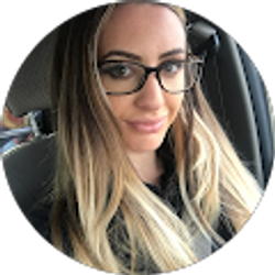 Profile photo of Arna Macklin