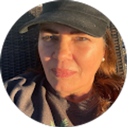 Profile photo of Nicole Breest