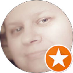 Profile photo of Danielle Holbrook
