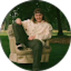 Profile photo of Tay Adams