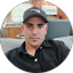 Profile photo of Yunior Díaz Parra