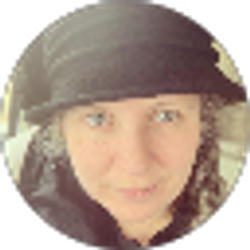Profile photo of Sarah Blackwell
