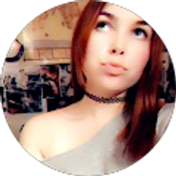 Profile photo of Shaye Patton (RandomnessOfShaye)