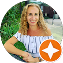 Profile photo of Jennifer Marx