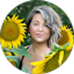 Profile photo of Heidi Maddox