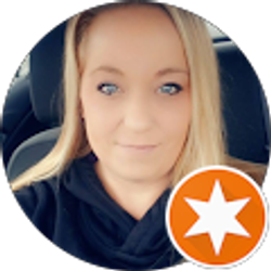 Profile photo of Lisa Buchanan