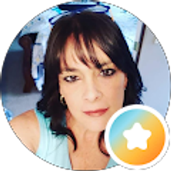 Profile photo of Lisa Gross