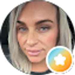 Profile photo of Sara Marie