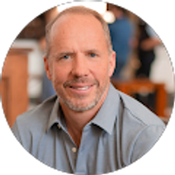 Profile photo of Taylor Ohlsen