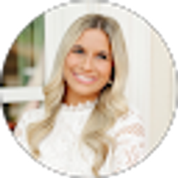 Profile photo of Taylor Smith