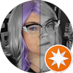 Profile photo of Valerie