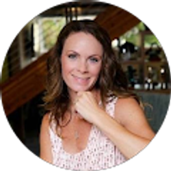 Profile photo of Lara Alspaugh