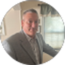 Profile photo of Tom Schenke