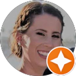 Profile photo of Jenna Lee