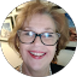 Profile photo of Tara Lindhardt