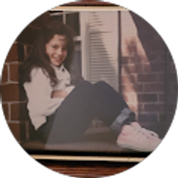 Profile photo of Eryn Jennings