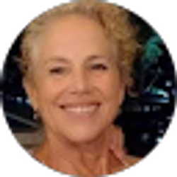 Profile photo of Sandra Sawyer
