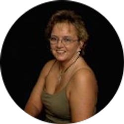 Profile photo of Tonya Owens