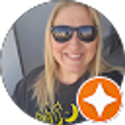 Profile photo of Nicole DuBois