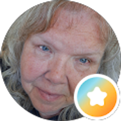 Profile photo of Carmen Vardich