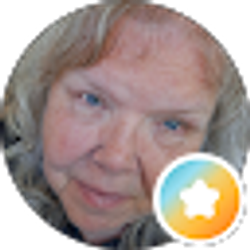 Profile photo of Carmen Vardich