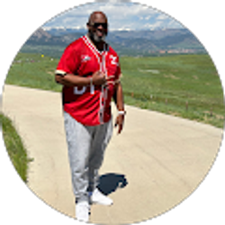 Profile photo of Derrick McLendon