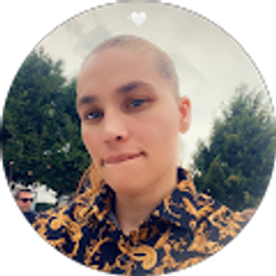 Profile photo of Amanda Gelinas