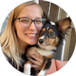 Profile photo of Holly Morris