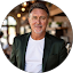 Profile photo of Rob Jones