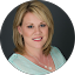 Profile photo of Laura Riebow