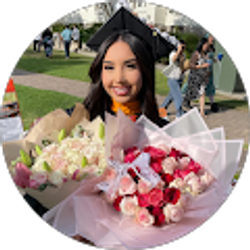 Profile photo of Leslie Perez